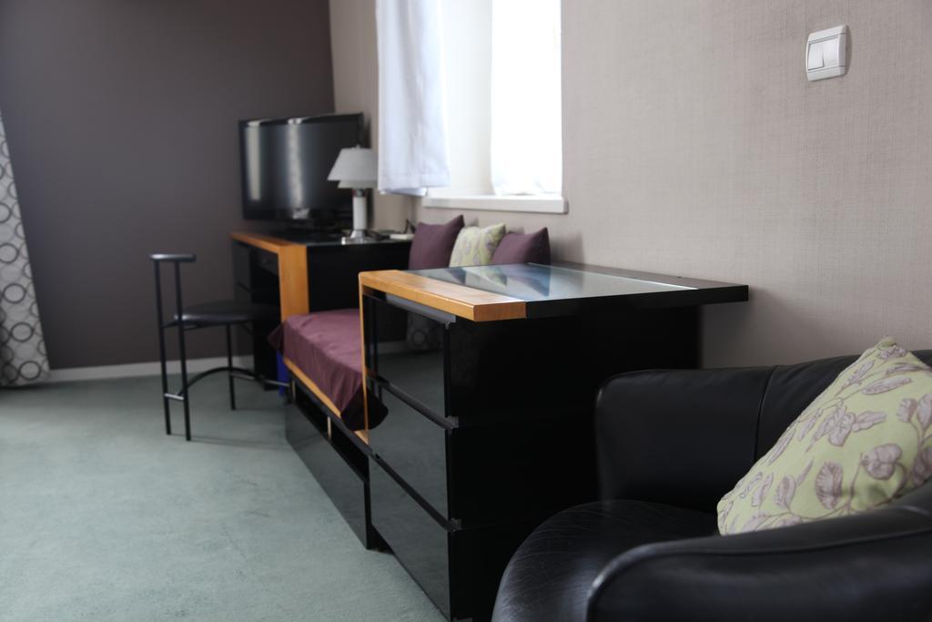Absolue Renaissance Hotel Magny-Cours Bagian luar foto